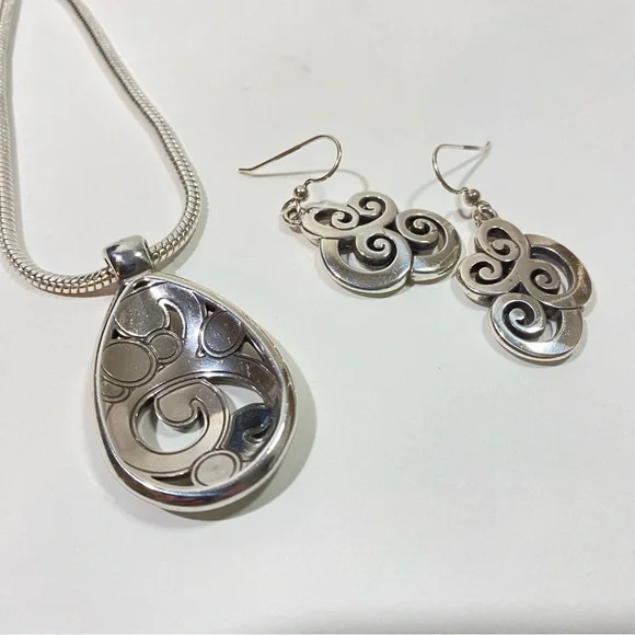 Brighton Contempo Necklace and Earring Set - Picture 9 of 9